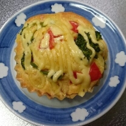 ほんのり、HMの甘さがあり、ベーコンの旨味とかを感じてとても美味しかったです(o^－^o)♪♪今度は、野菜を変えて作ってみます(＾ω＾)v